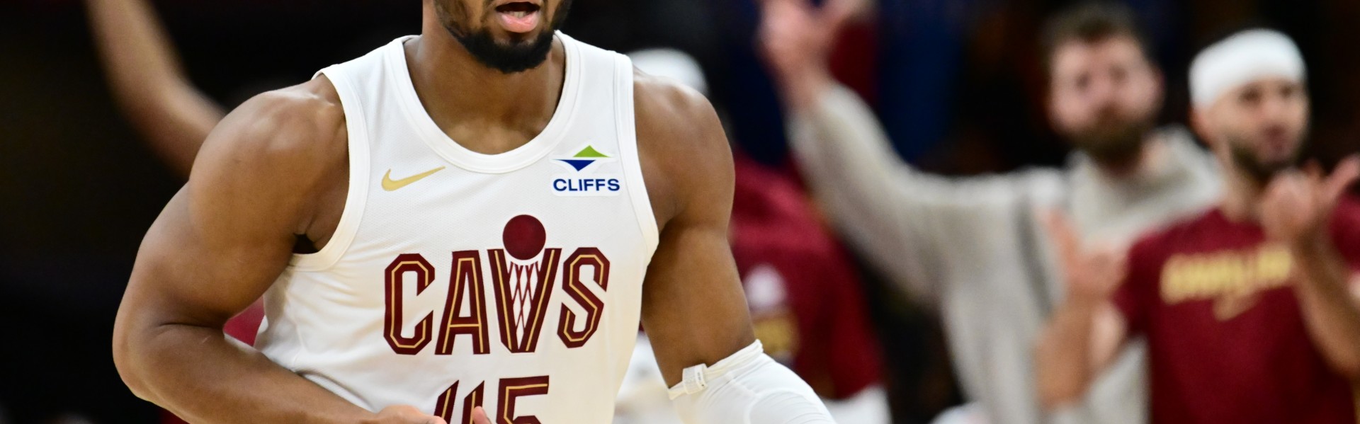 实力太悬殊导致的？骑士主场打爵士最低票价6美元 场边座463美元